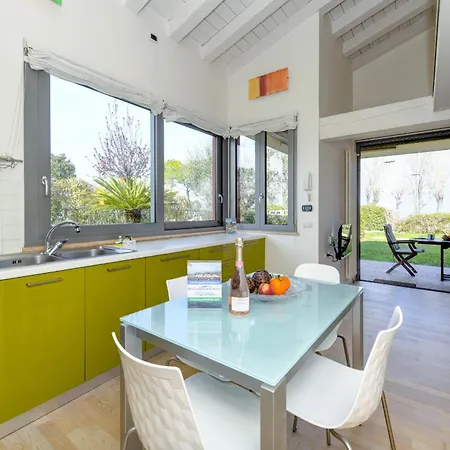 Apartment Mgh Family - Acquarius Lake Front